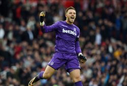 Stoke City goalkeeper Jack Butland celebrates after Stoke City s first goal during the premier league match at the Britannia Stadium, Stoke. Picture date 19th August 2017. Picture credit should read: Robin Parker/Sportimage PUBLICATIONxNOTxINxUK HIP_5162.JPG

Stoke City Goalkeeper Jack Butland Celebrates After Stoke City s First Goal during The Premier League Match AT The Britannia Stage Stoke Picture Date 19th August 2017 Picture Credit should Read Robin Parker Sportimage PUBLICATIONxNOTxINxUK  jpg