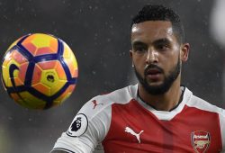 epa05763762 Arsenal's Theo Walcott during the English Premier League soccer match between Arsenal and Watford at Emirates Stadium, London, Britain, 31 January 2017.
EDITORIAL USE ONLY. No use with unauthorized audio, video, data, fixture lists, club/league logos or 'live' services. Online in-match use limited to 75 images, no video emulation. No use in betting, games or single club/league/player publications  EPA/WILL OLIVER