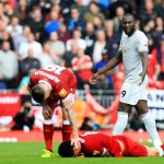 Liverpool-toppari väittää Lukakun potkaisseen häntä tahallaan päähän – katso video