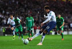 Football - 2018 / 2019 EFL Carabao Cup (League Cup) - Third Round: Tottenham Hotspur vs. Watford Tottenham Hotspur s Dele Alli scores his side s equalising goal from the penalty spot to make the score 1-1, at Stadium MK. COLORSPORT/ASHLEY WESTERN PUBLICATIONxNOTxINxUK