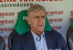 GER, Mertes Homecoming - Per Mertesackers Abschiedsspiel / 13.10.2018, HDI Arena, Hannover, GER, Mertes Homecoming - Per Mertesackers Abschiedsspiel ++++ Attention ++++ ALL RIGHTS RESERVED Kein -Facebook -Twitter -Instagram -Social Web im Bild / picture shows Arsene Wenger / Arsene Wenger auf Trainerbank, *** GER Mertes Homecoming Per Mertesackers Farewell Game 13 10 2018 HDI Arena Hannover GER Mertes Homecoming Per Mertesackers Farewell Attention ALL RIGHTS RESERVED No Facebook Twitter Instagram Social Web pictured picture shows Arsene Wenger Arsene Wenger on the bench nordphotox/xEwert nph00301