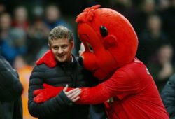 Cardiff City manager Ole Gunnar Solskjaer with mascot Fred the Red