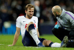 FILE PHOTO: Soccer Football - Premier League - Tottenham Hotspur v Manchester United - Wembley Stadium, London, Britain - January 13, 2019  Tottenham's Harry Kane reacts as he receives treatment from the physio after sustaining an injury at the end of the match   Action Images via Reuters/John Sibley  EDITORIAL USE ONLY. No use with unauthorized audio, video, data, fixture lists, club/league logos or "live" services. Online in-match use limited to 75 images, no video emulation. No use in betting, games or single club/league/player publications.  Please contact your account representative for further details./File Photo