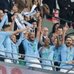 Manchester City juhlii jälleen Liigacupin mestaruutta – Sarri poltti päreensä ykkösvahtinsa kanssa