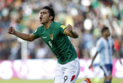 Bolivia's Marcelo Martins celebrates his goal against Argentina during a 2018 Russia World Cup qualifying soccer match at the Hernando Siles stadium in La Paz, Bolivia, Tuesday, March 28, 2017. (AP Photo/Juan Karita)