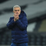 Jose Mourinho valittiin Valioliigan kuukauden manageriksi – ei suostunut ottamaan kunniaa itselleen